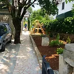 Welcoming In With Pool And Sea View * ונטאצ'יצ'י